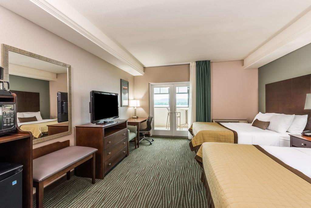 Baymont By Wyndham Bellevue Hotel Kültér fotó